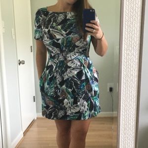 Mini pattern dress